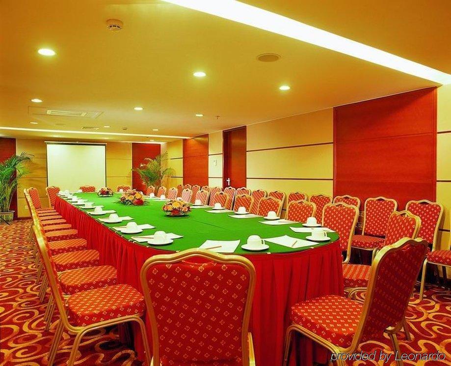 Tiantan Hotel Пекин Съоръжения снимка